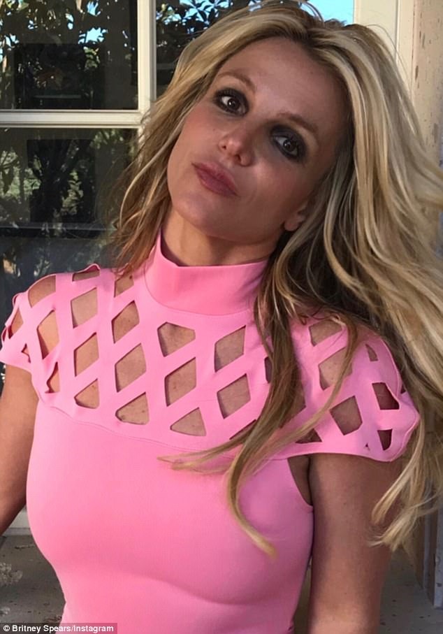 In The Pink Britney Spears Flaunts Her Toned Physique In Very Tight Dress On Instagram