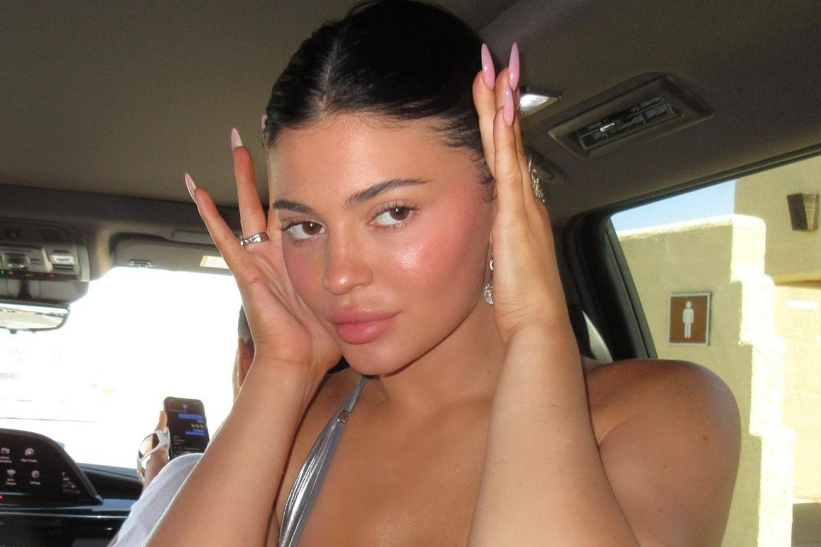 Times Kylie Jenner Went For No Makeup Makeup On Instagram 4383